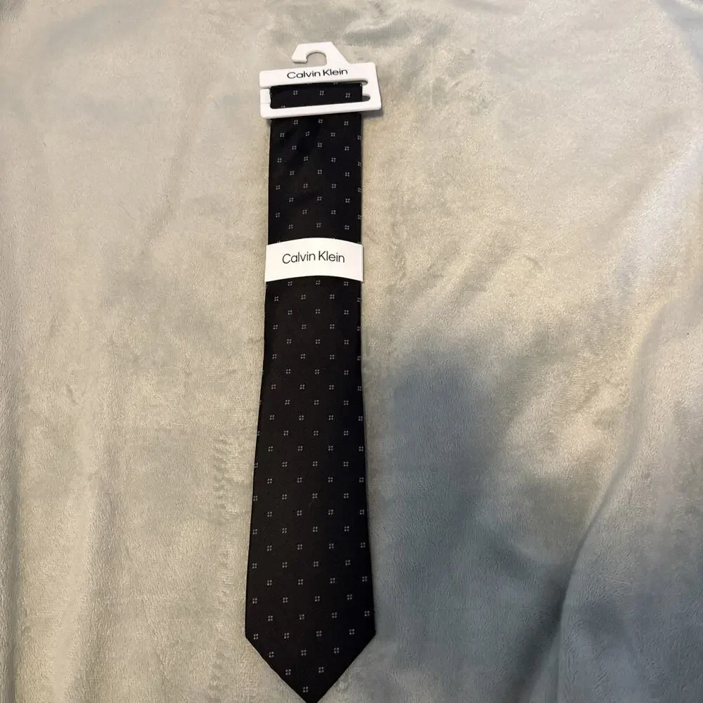 Calvin Klein Men's Polyester Tie Black Geometric Micro Solid NWT